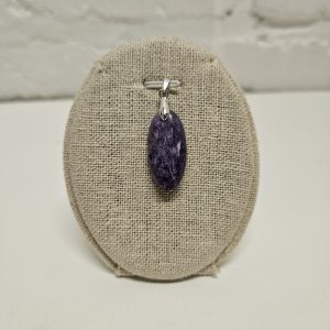 Pendentif en Charoïte ovale