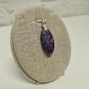 Pendentif en Charoïte ovale