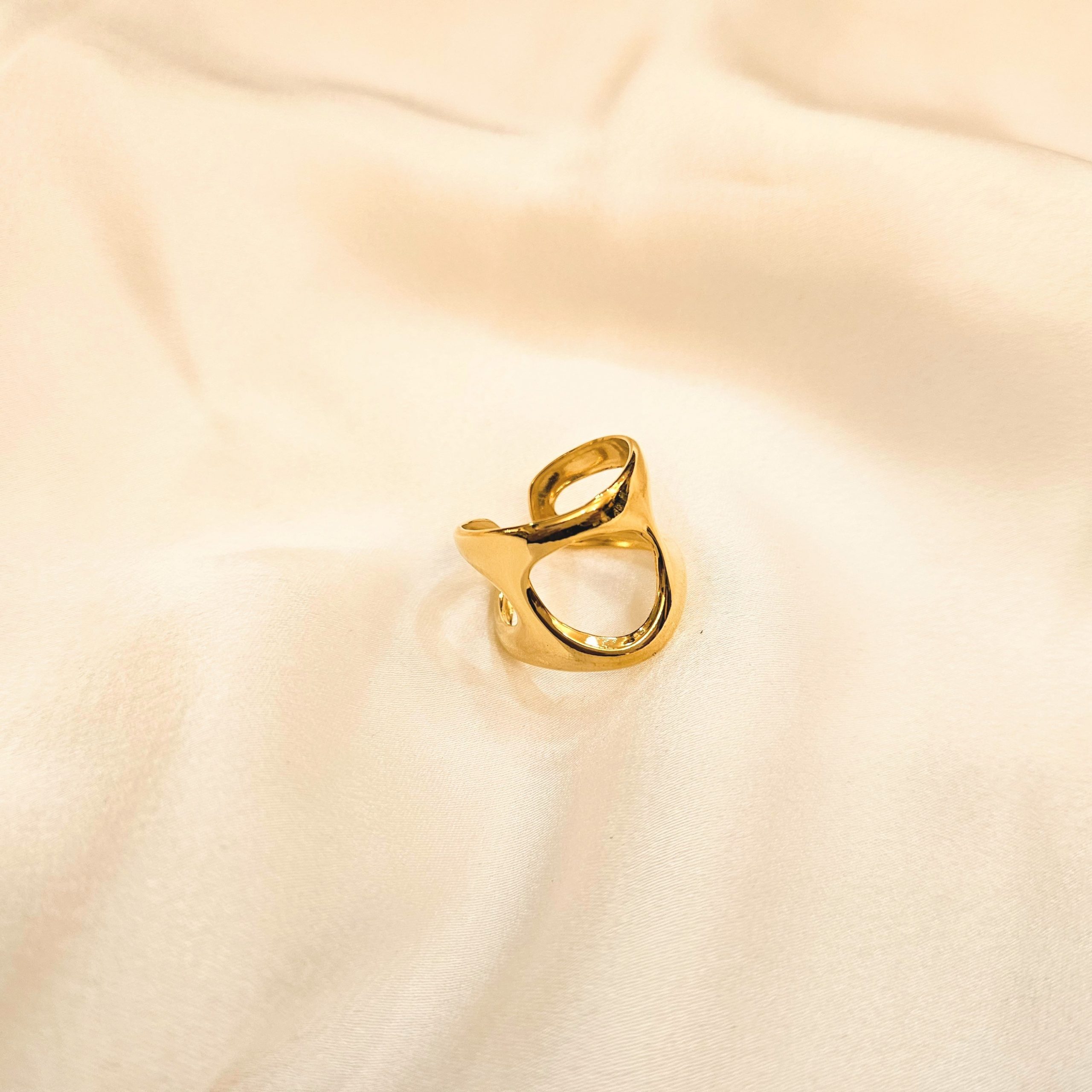 Bague Acier Doré Madeleine