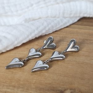Boucles d’oreilles trio de coeurs